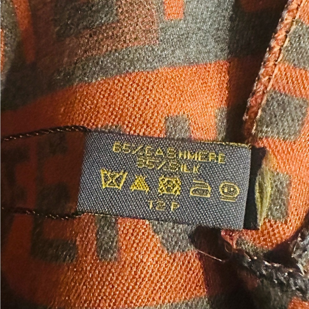NWT Fendi Deep Orange & Slate Gray Cashmere Silk Blend Scarf Shawl Wrap 26”x76” - Picture 8 of 8